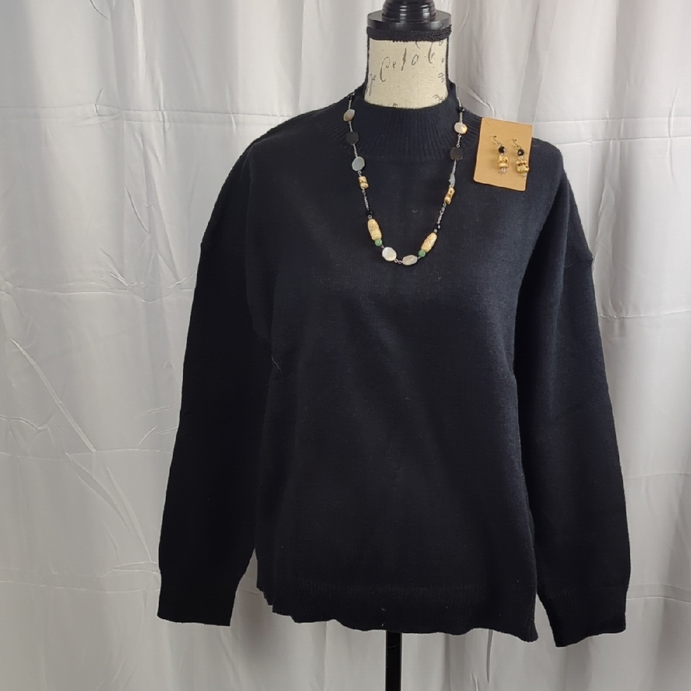 SHEIN Elegant Black Crew Neck Sweater Necklace And Earrings Sold Separately